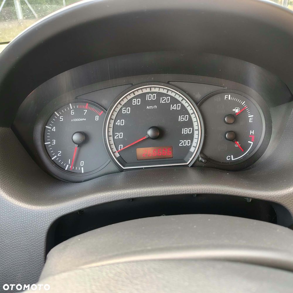 Suzuki Swift - 20
