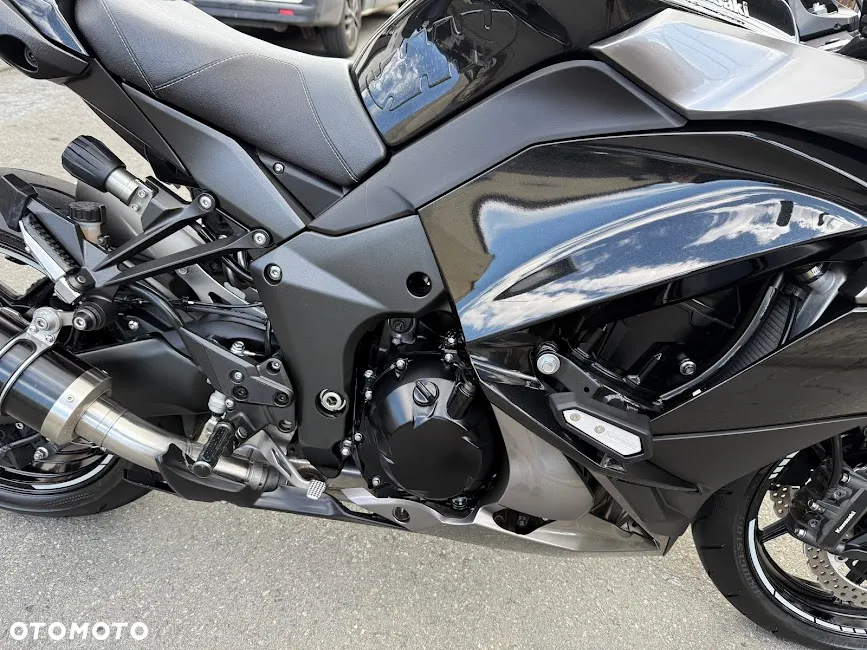 Kawasaki Ninja 1000 SX - 4
