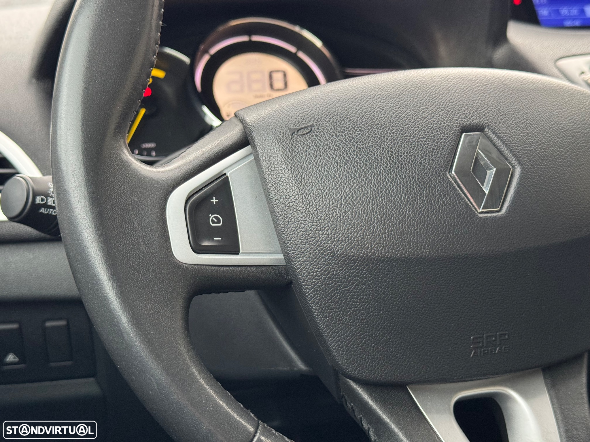 Renault Mégane Sport Tourer 1.5 dCi Dynamique S - 26