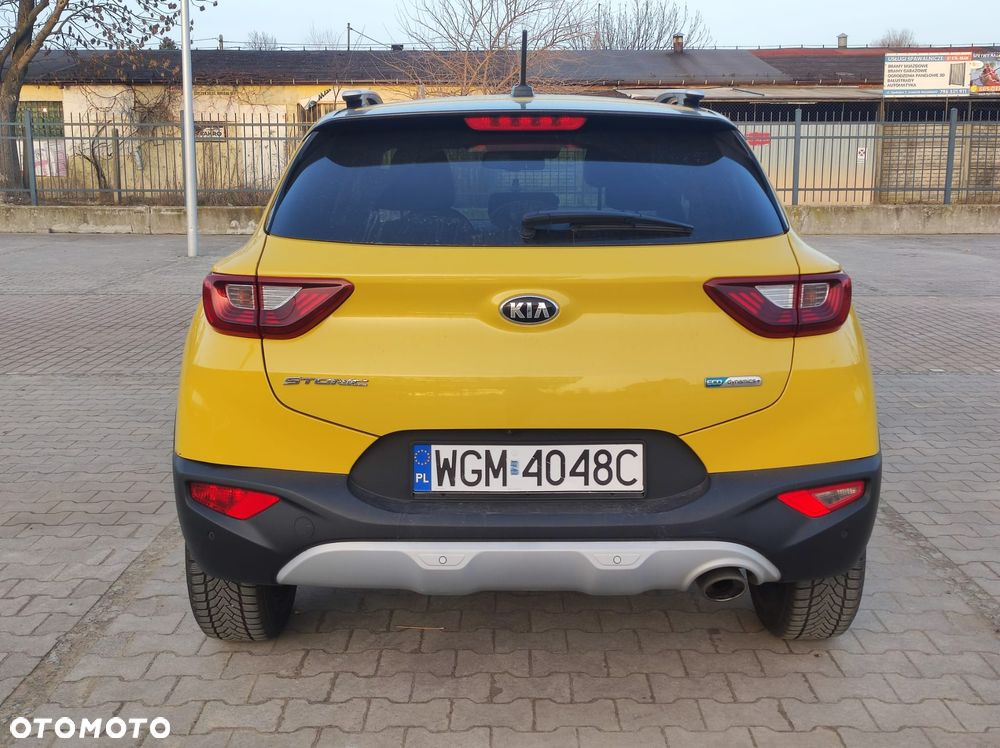 Kia Stonic 1.0 T-GDI MHEV L Business Line - 10