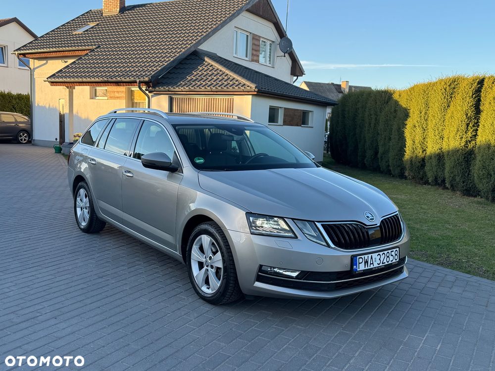 Skoda Octavia 1.6 TDI Premium Edition - 4