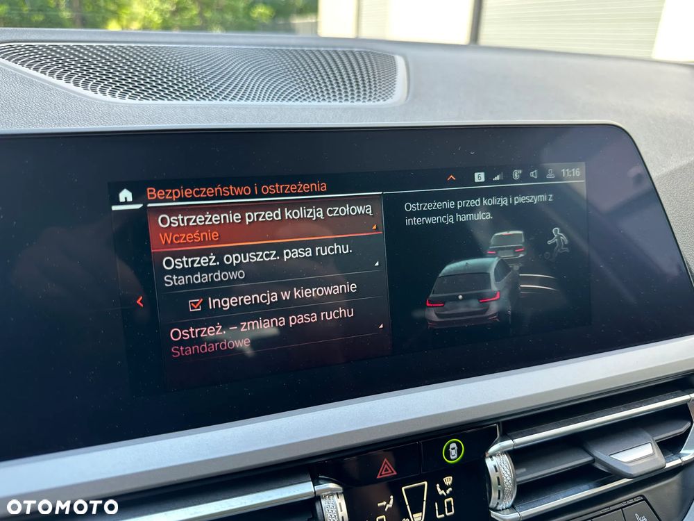 BMW Seria 3 320d xDrive MHEV Sport Line - 30