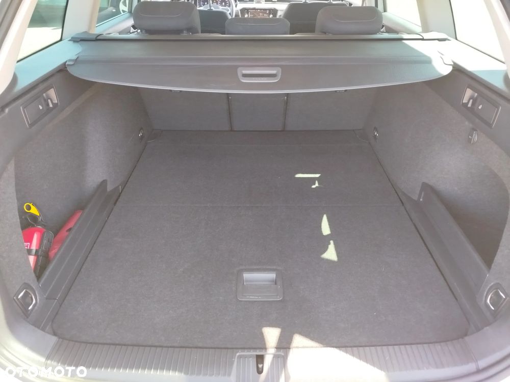 Volkswagen Passat Variant 2.0 TDI EVO Business DSG - 22