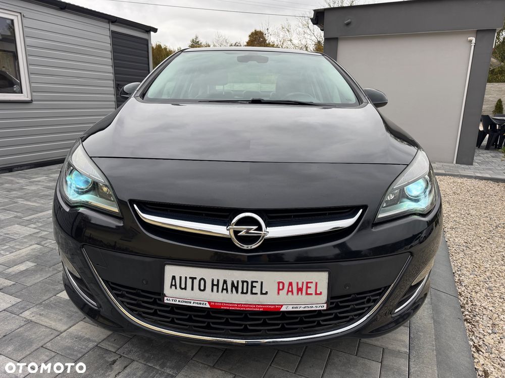 Opel Astra 1.4 Turbo Cosmo - 2