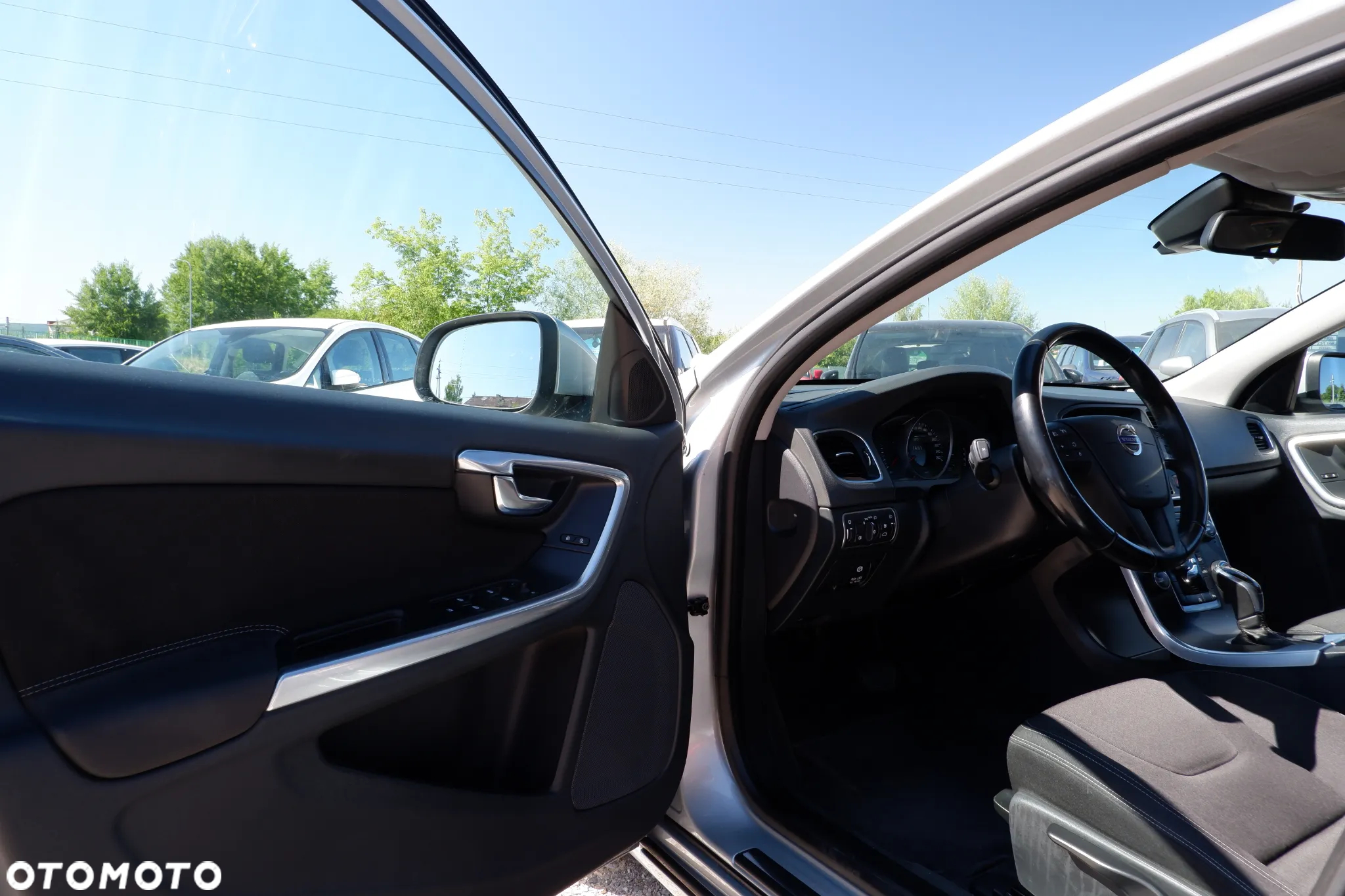Volvo V60 D3 Geartronic Kinetic - 26