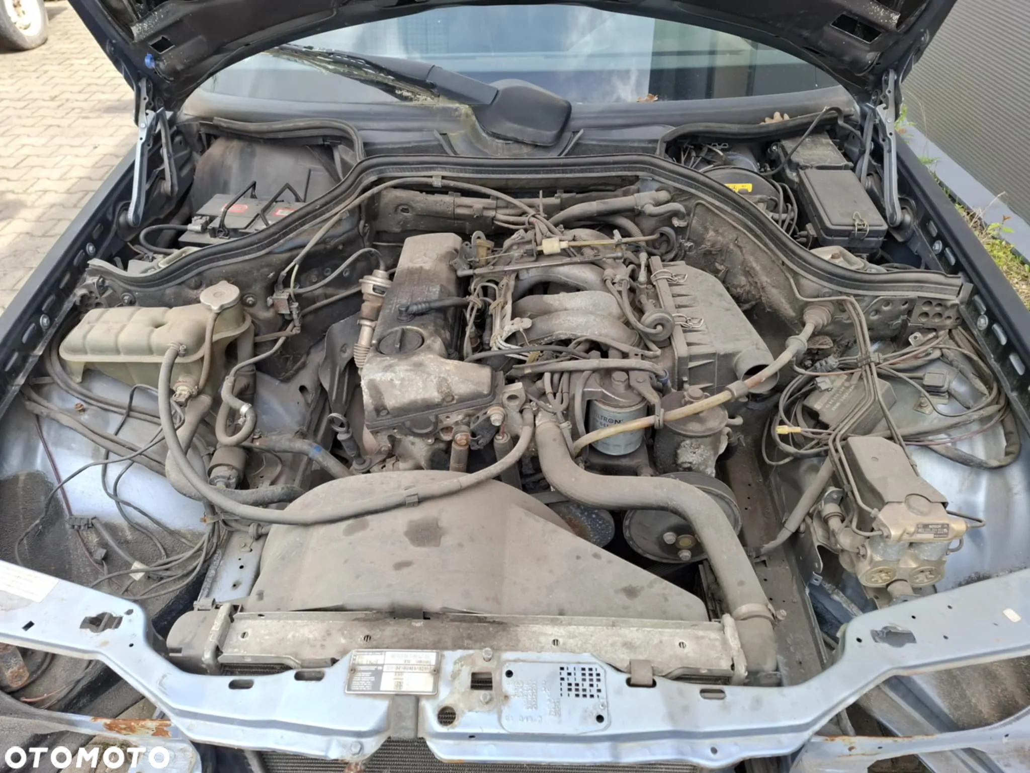Mercedes w124 200D - 8