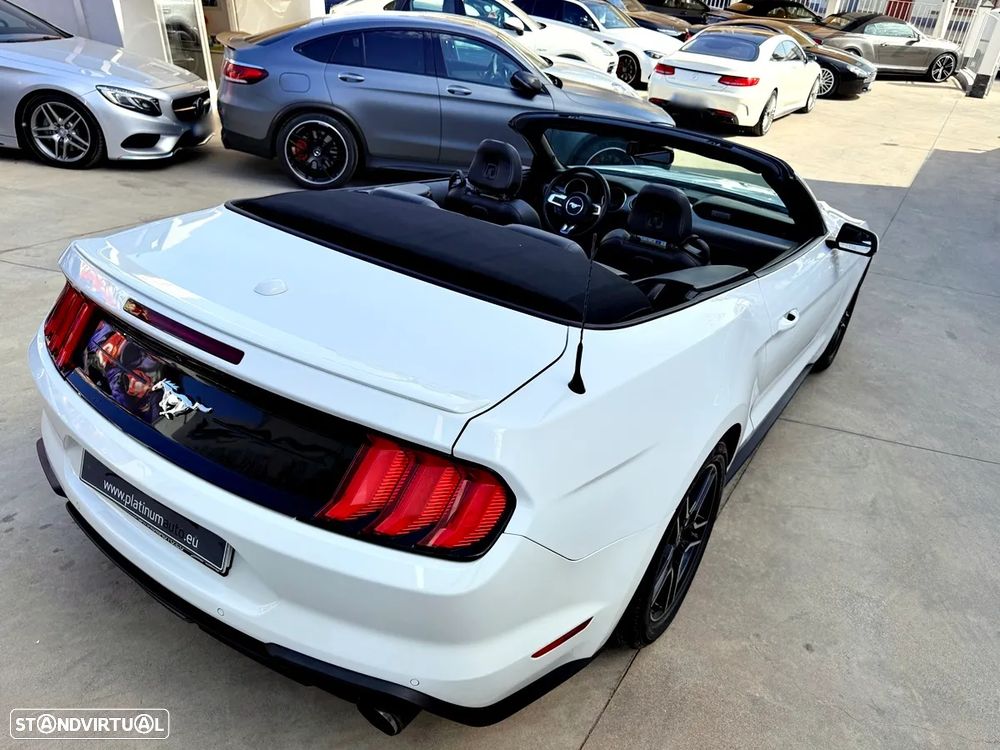 Ford Mustang 2.3i EcoBoost Aut. - 42