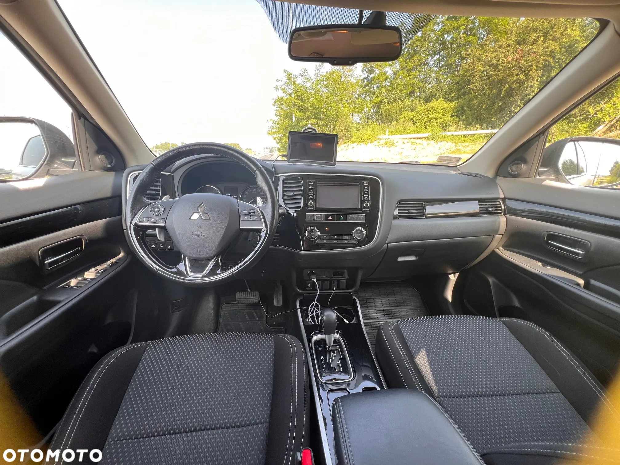 Mitsubishi Outlander 2.0 Intense Comfort 4WD CVT - 12