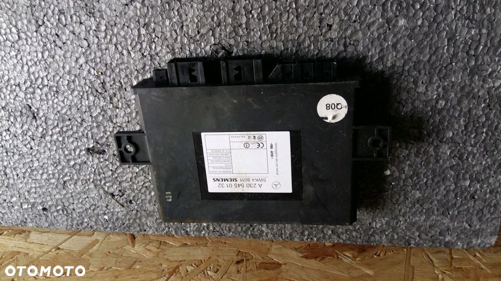 MERCEDES W220 MODUŁ STEROWNIK KEYLESS A2305450132 - 1