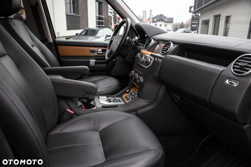 Land Rover Discovery 3.0 SD V6 HSE - 9