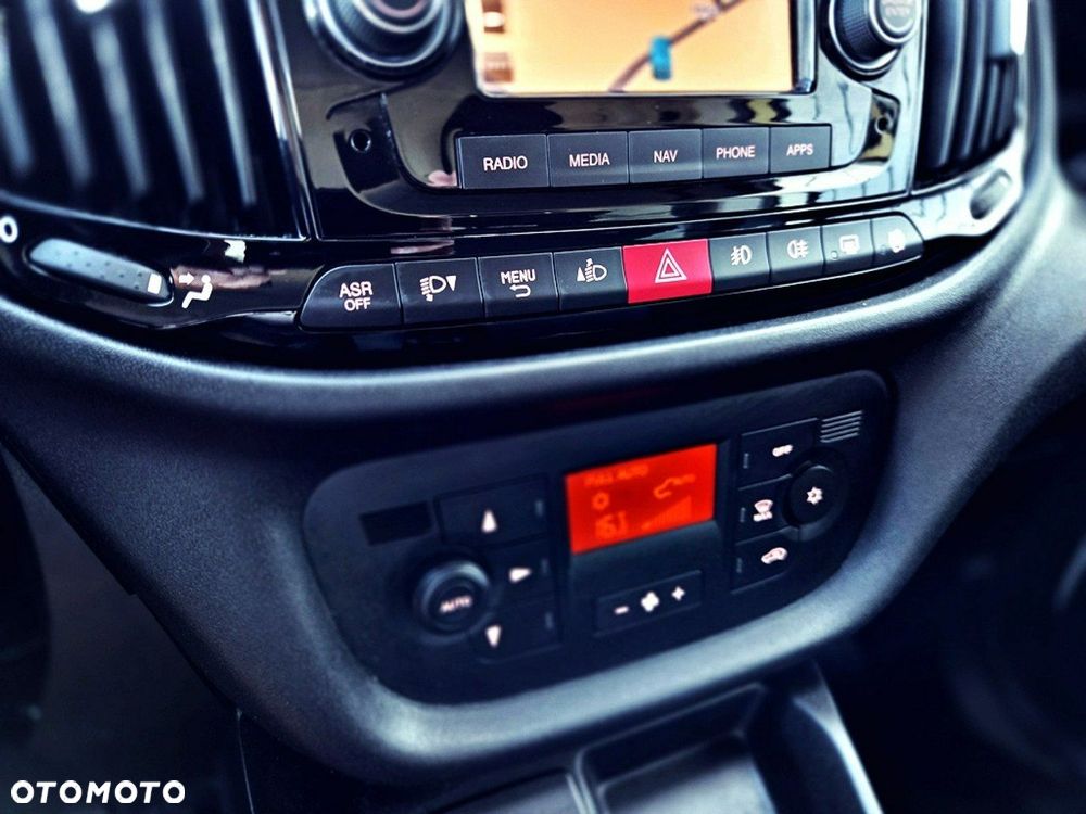 Fiat Doblo - 11
