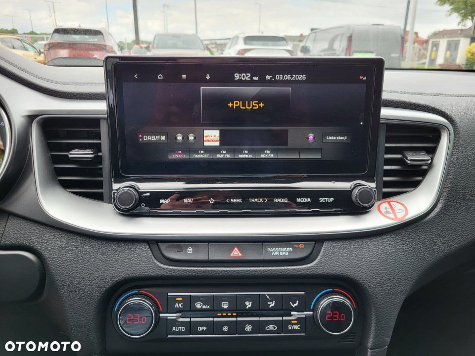 Kia Ceed - 13