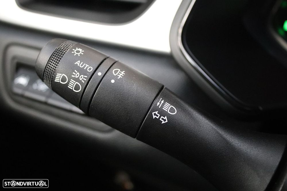 Renault Captur 1.0 TCe Techno Bi-Fuel - 17