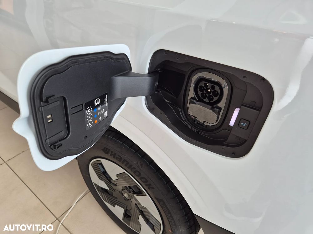 Ford Transit Courier Electric - 7