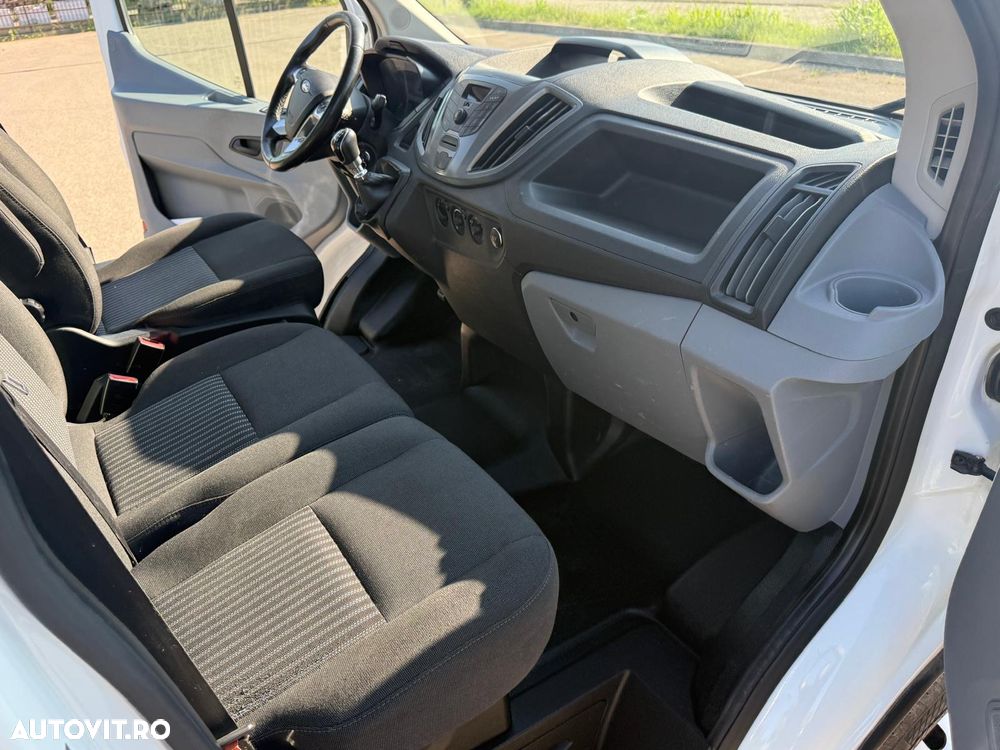 Ford Transit - 22