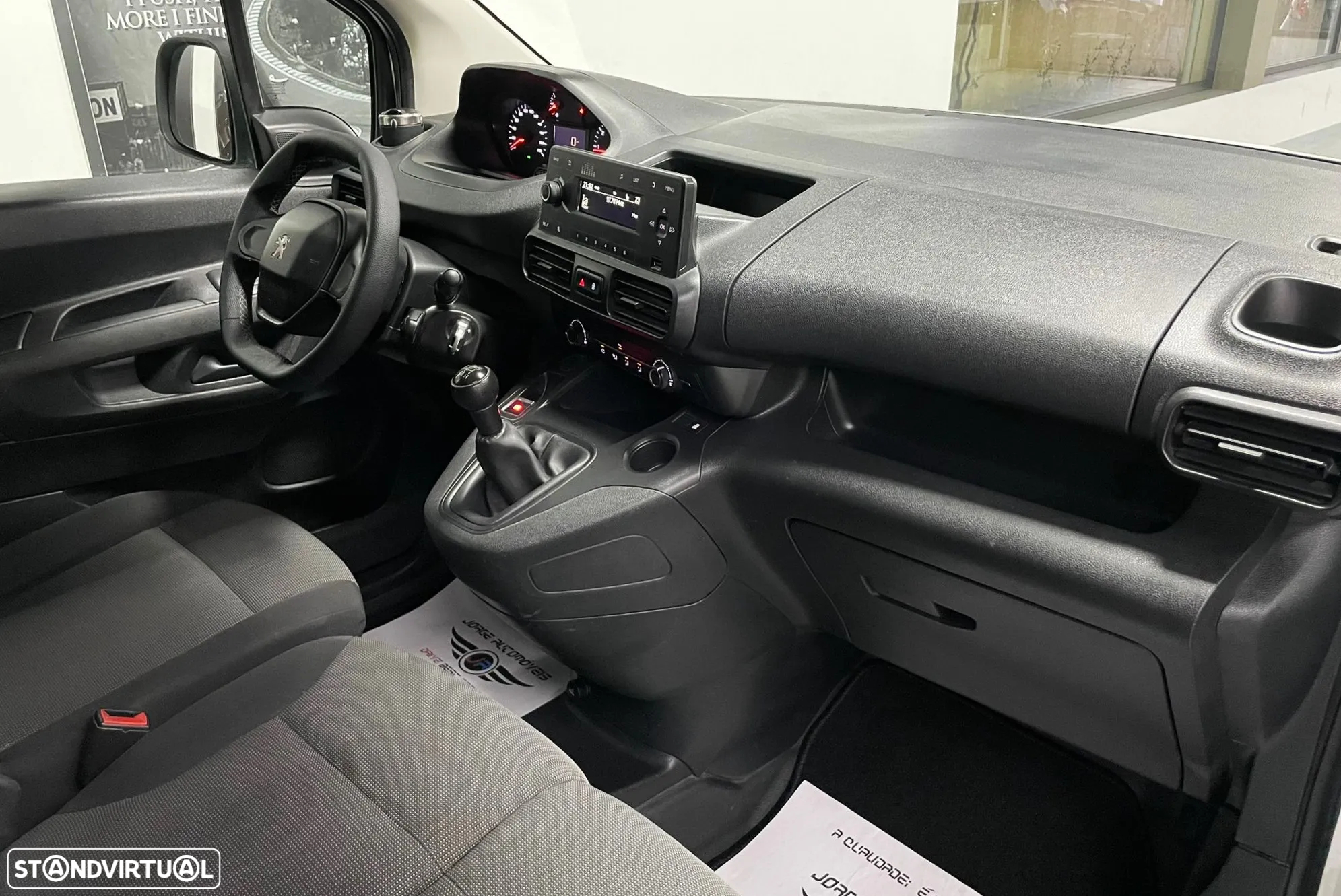 Peugeot Partner 1.6 BlueHDI L1 Pro 3L - 30