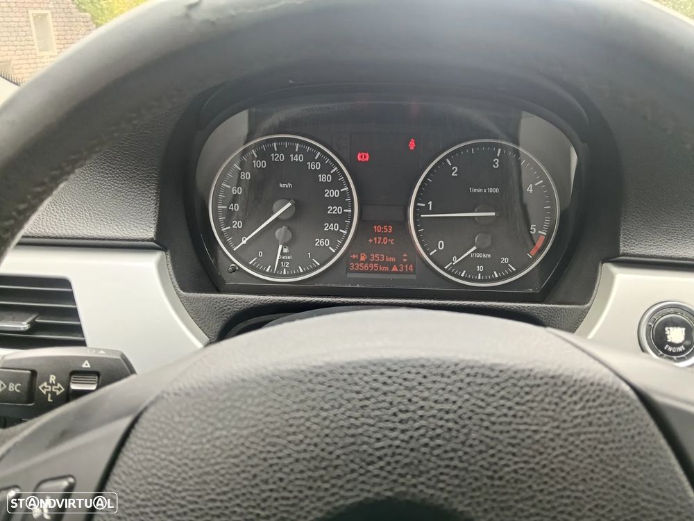 BMW 318 - 11