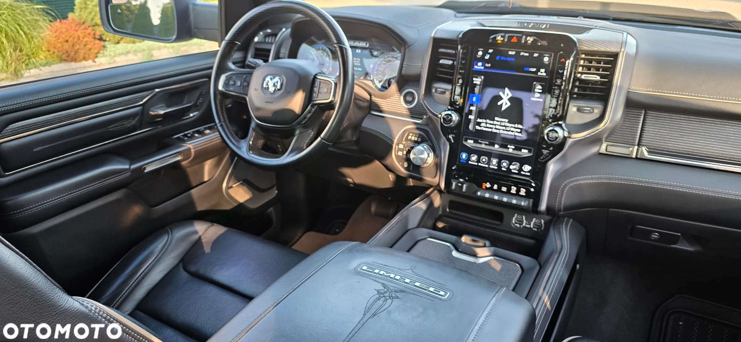 Dodge RAM 1500 5.7 4x4 - 11