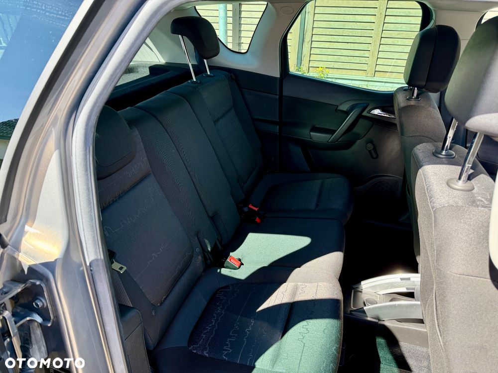 Opel Meriva - 9