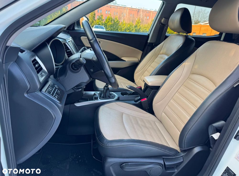 SsangYong/KGM Tivoli e-XDi 160 2WD Sapphire - 3