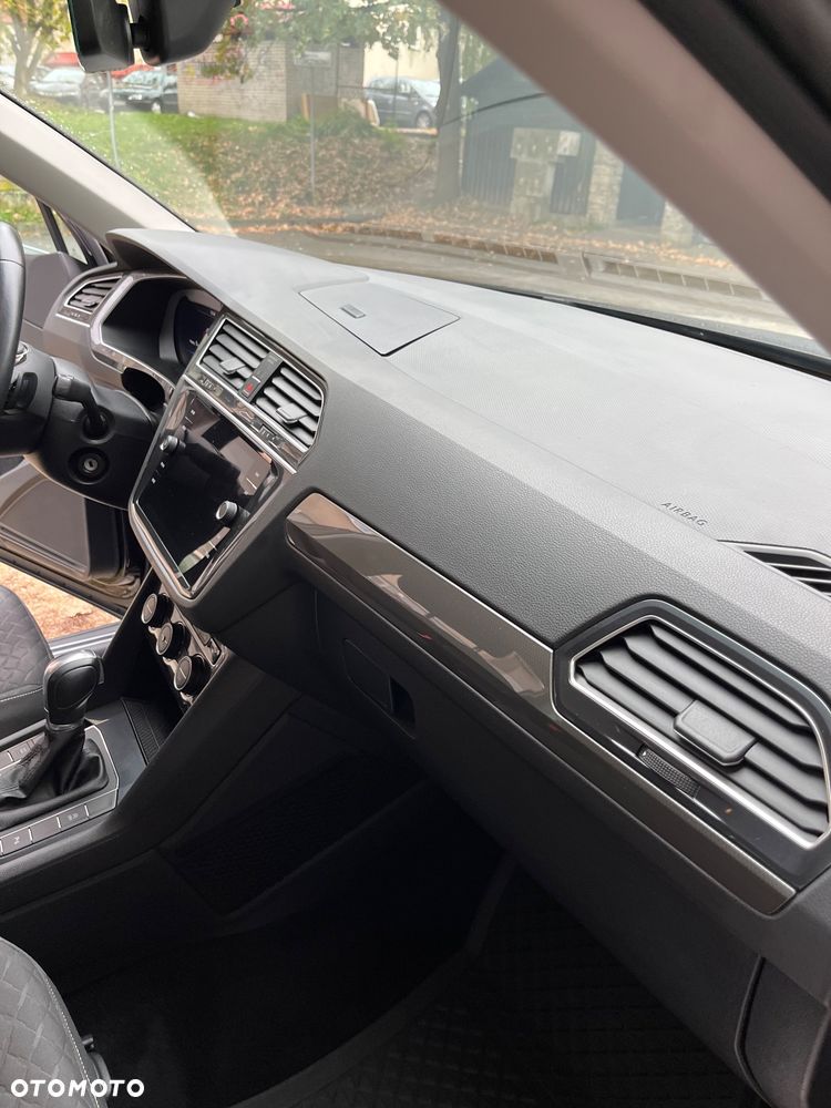Volkswagen Tiguan - 8