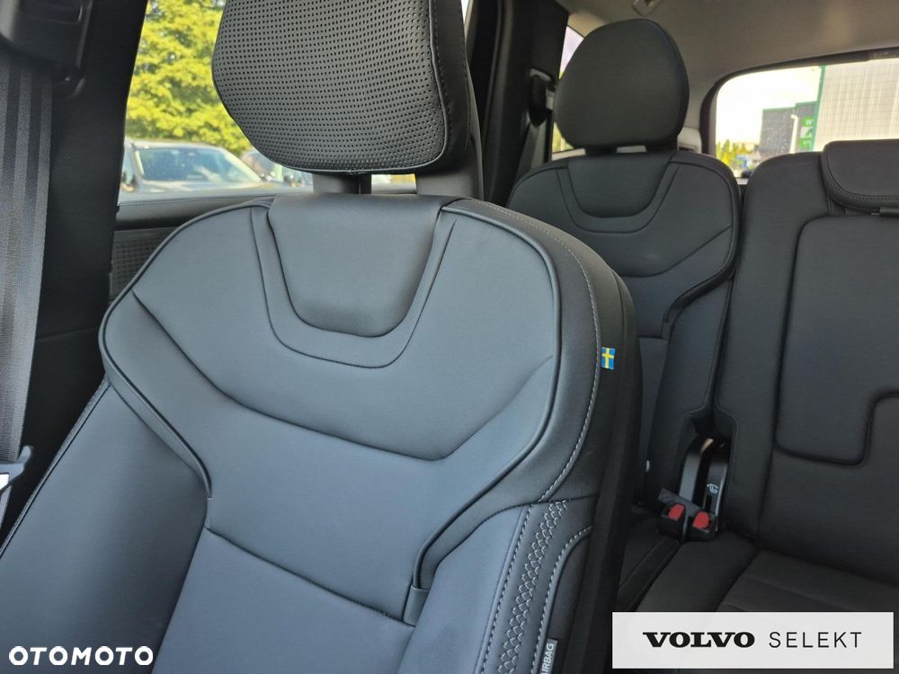Volvo EX90 - 14