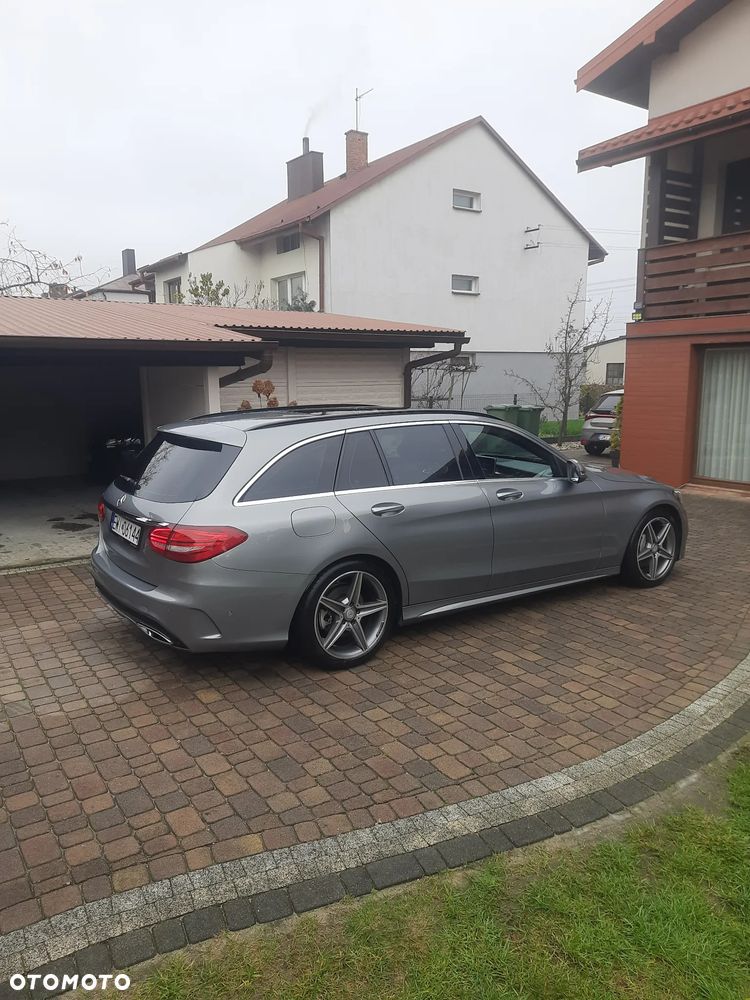 Mercedes-Benz Klasa C 220 (BlueTEC) d 7G-TRONIC AMG Line - 4
