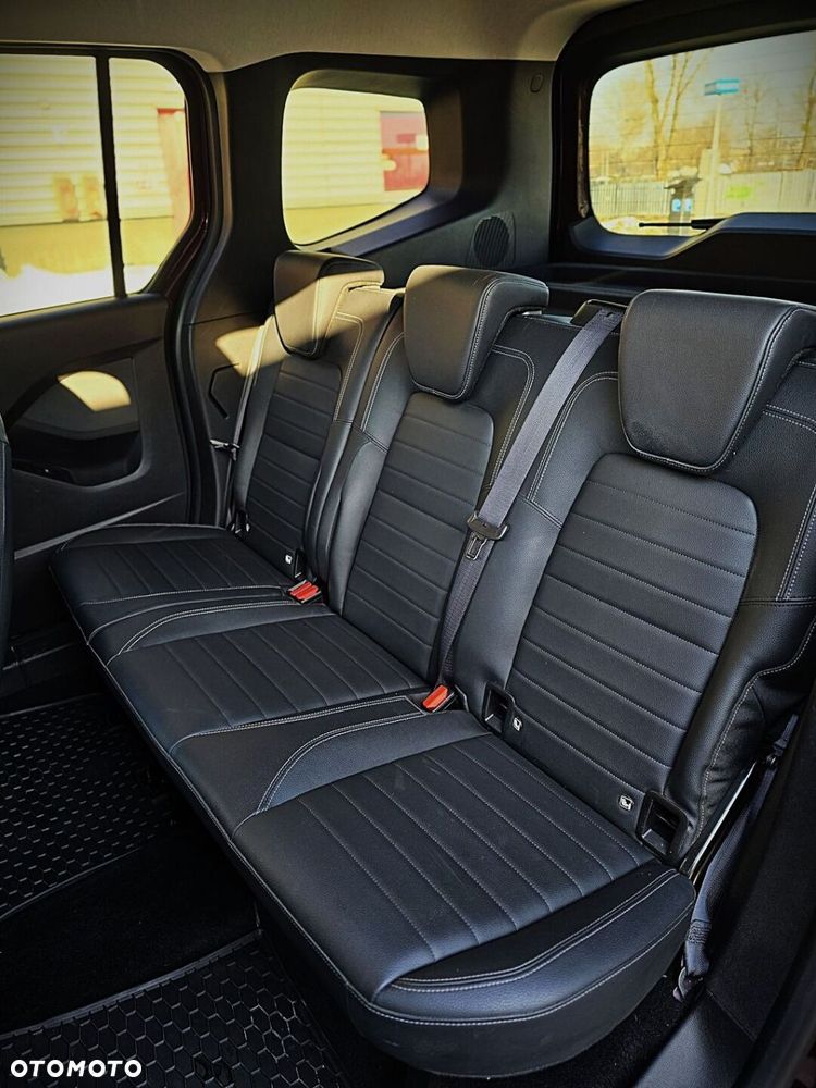 Mercedes-Benz Klasa T 180 d Progressive - 31