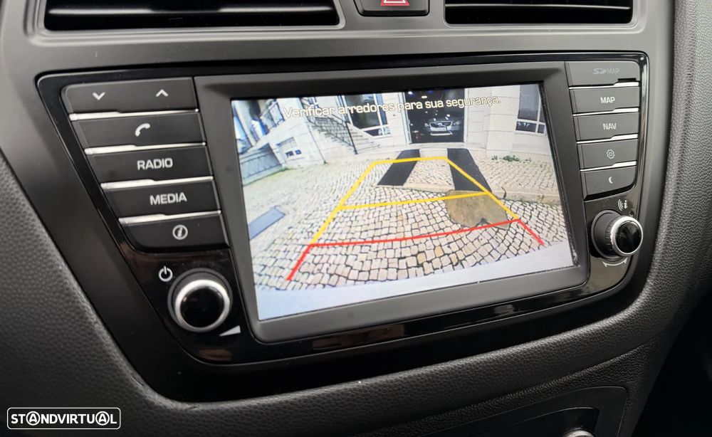 Hyundai i20 Active 1.0 T-GDi Comfort Navi - 28