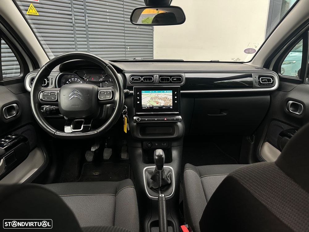 Citroën C3 1.2 PureTech Shine - 18
