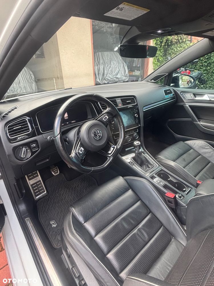 Volkswagen Golf R 4Motion (BlueMotion Technology) - 4