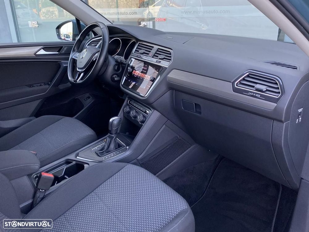 VW Tiguan Allspace 2.0 TDI Confortline DSG - 11