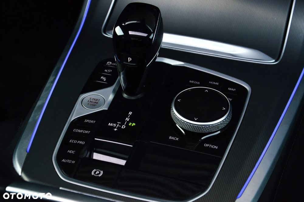 BMW X5 xDrive30d - 37