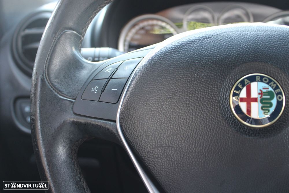 Alfa Romeo MiTo 1.3 JTDM Distinctive - 11
