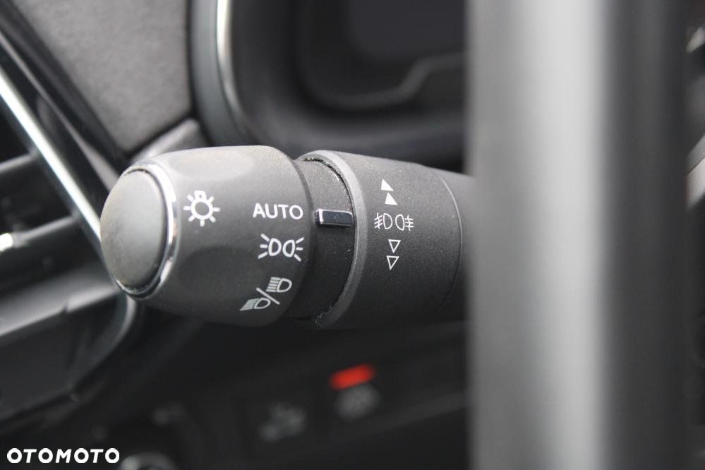 DS Automobiles DS 7 Crossback - 27