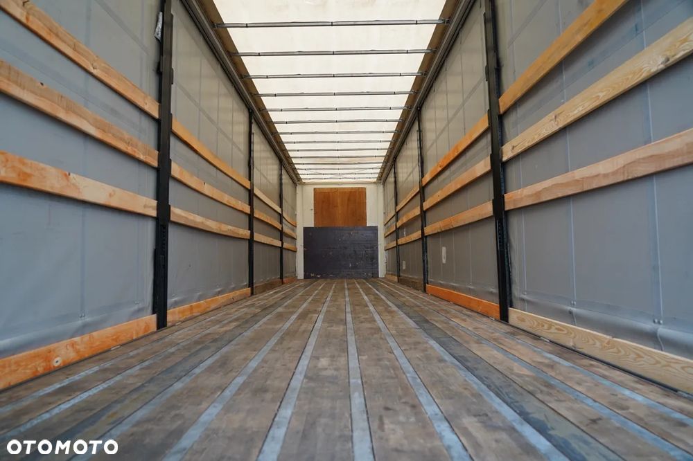 LeciTrailer FIRANKA / STANDARD / MOCNA PODŁOGA SZYNA DESKA / OŚ PODNOSZONA / OPONY 100%  / OSIE SAF - 17