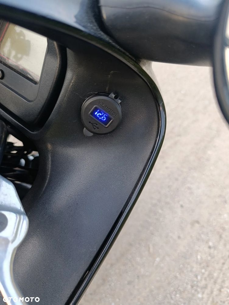 Honda CBR - 15