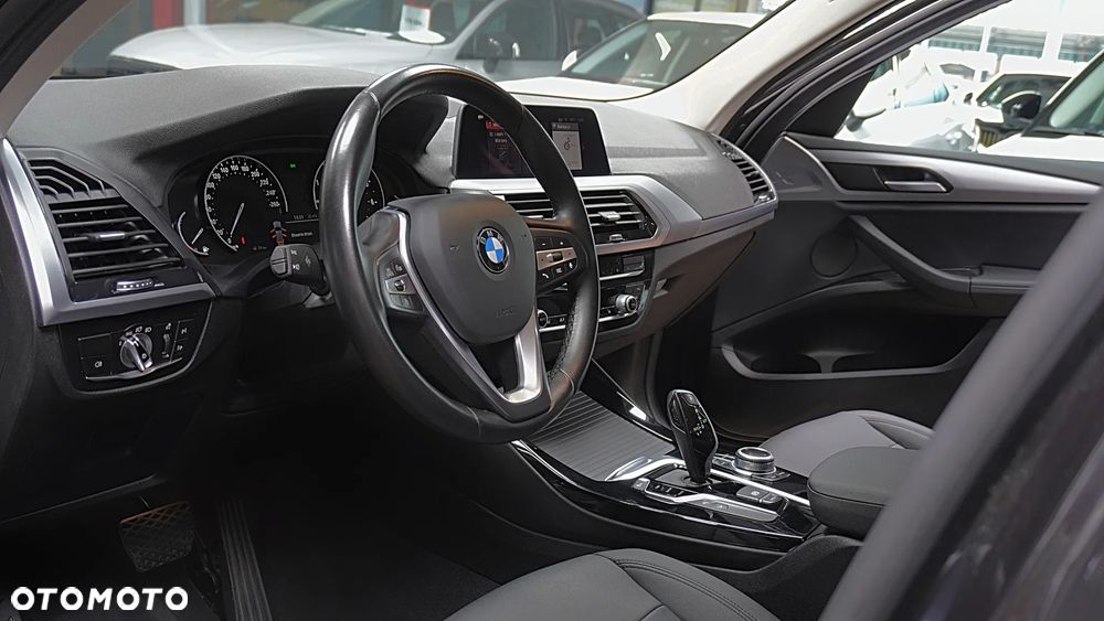 BMW X3 xDrive20i GPF - 13