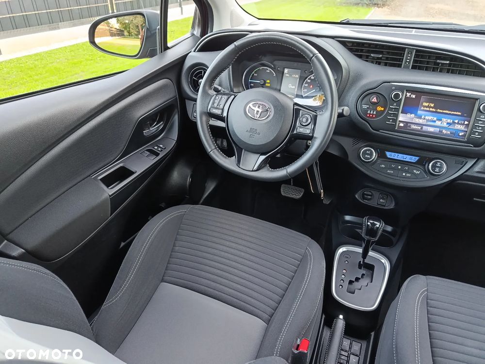 Toyota Yaris - 18
