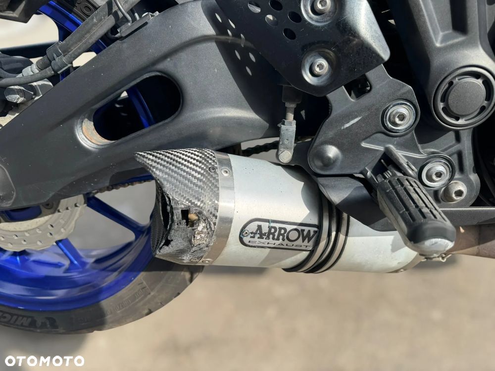 Yamaha MT - 16