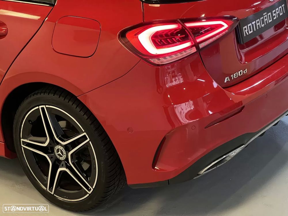 Mercedes-Benz A 180 d AMG Line Aut. - 31