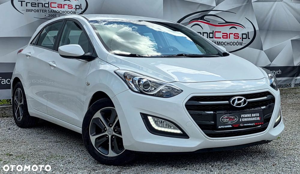 Hyundai i30 1.4 Premiere Comfort - 12
