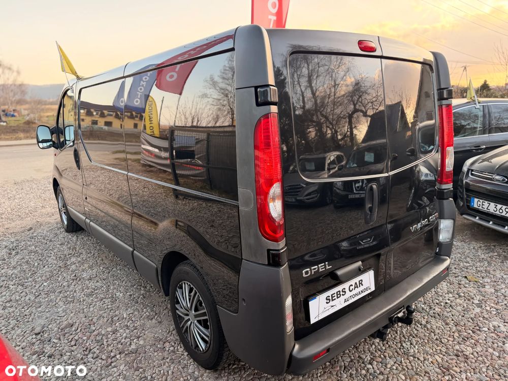 Opel Vivaro - 4