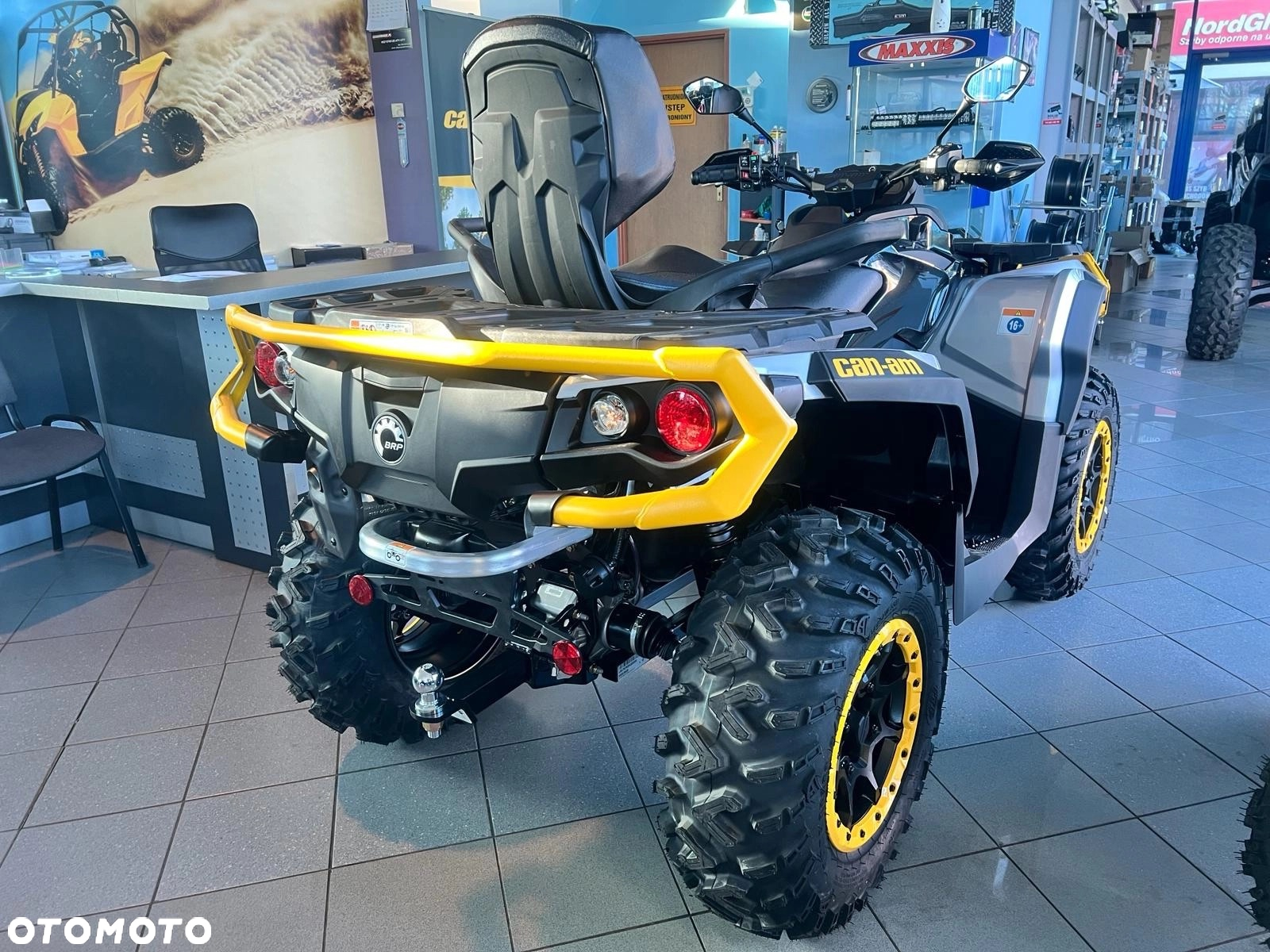 Can-Am Outlander Max - 8