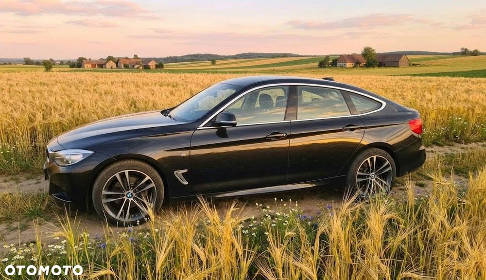 BMW Seria 3 2017 photo 2