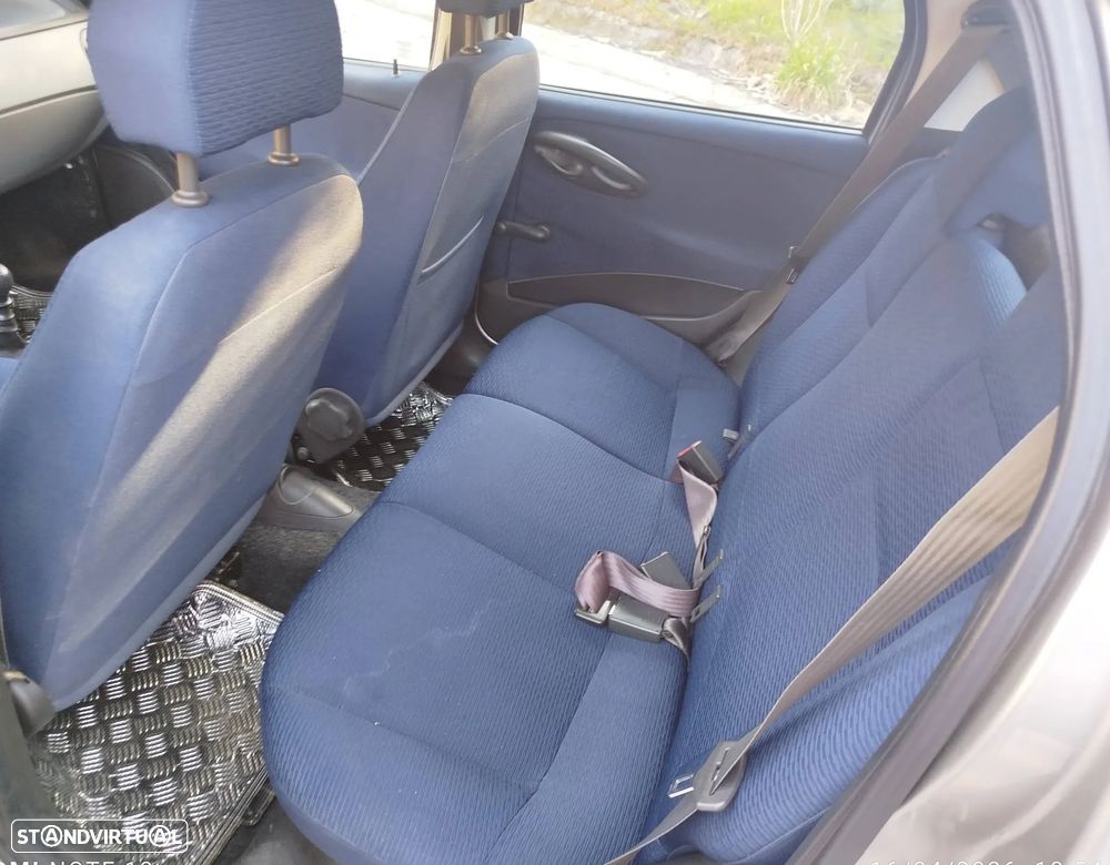 Fiat Punto 1.2 16V ELX - 9