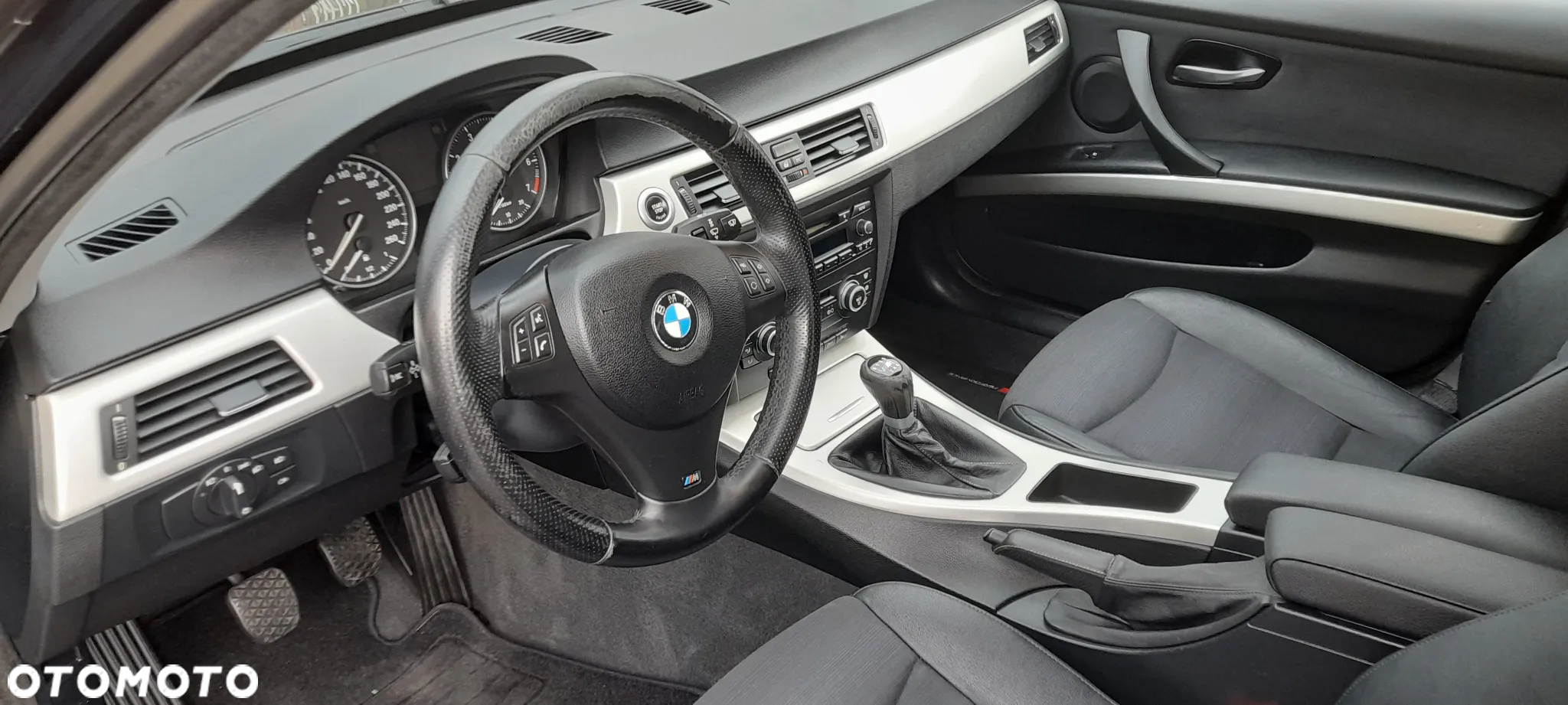 BMW Seria 3 318i Edition Exclusive - 13