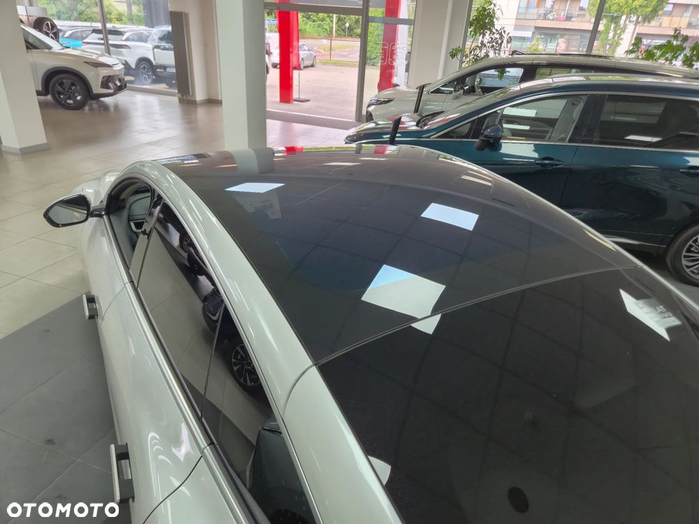 Forthing S7 REEV - 10
