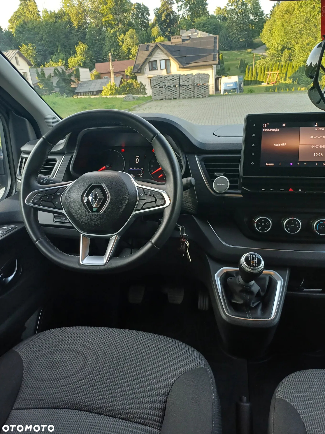 Renault Trafic - 15