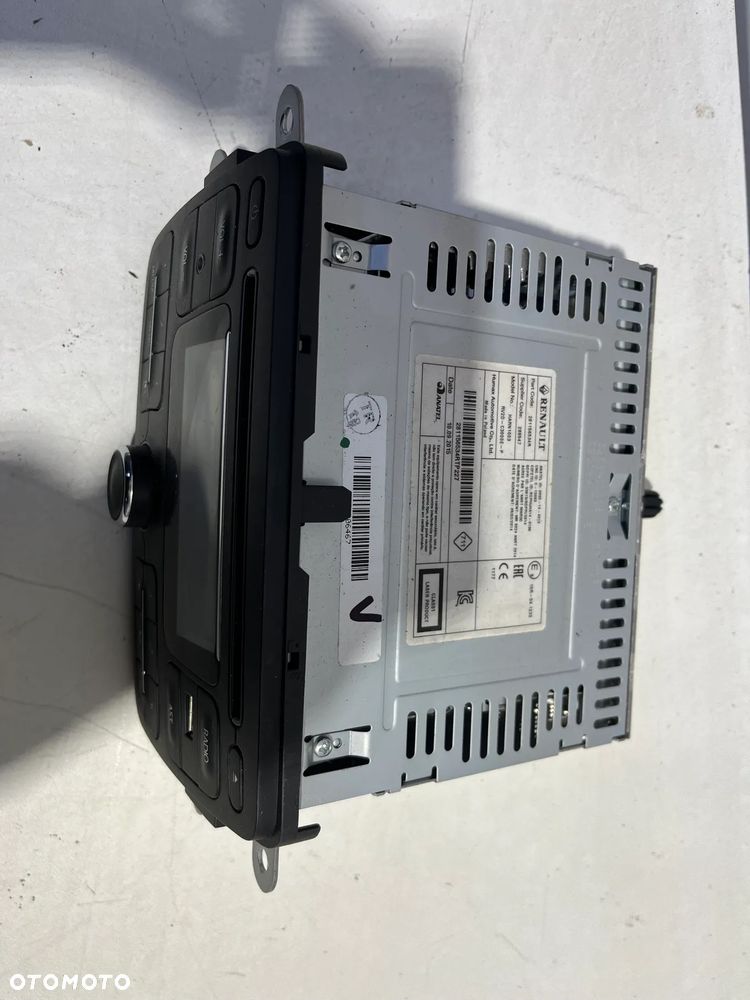 Dacia Sandero II Panel / Radioodtwarzacz CD/DVD/GPS 281156534r - 2